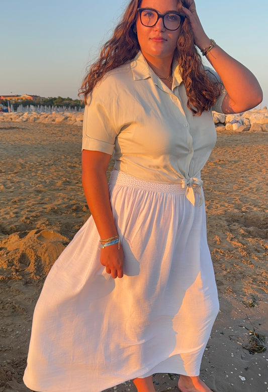 Chemise courte à nouer