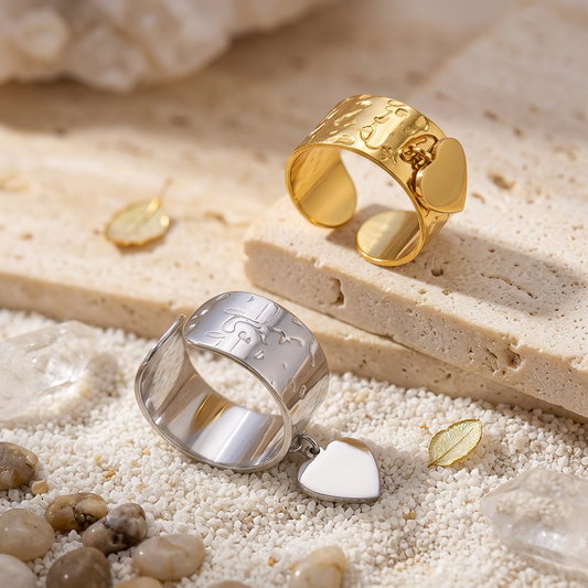 Bague Ajustable en Acier Inoxydable – Détail Cœur