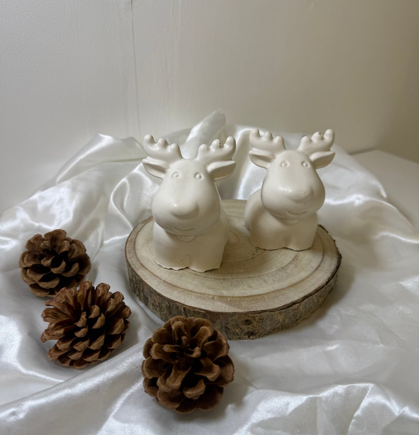 Renne en Jesmonite